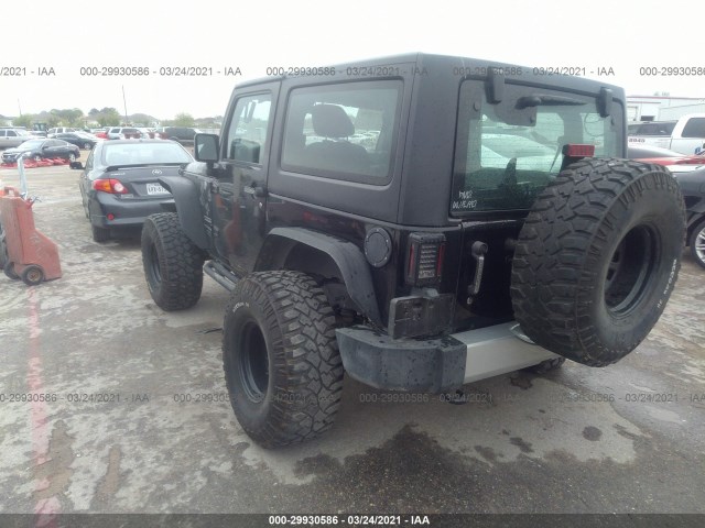 Photo 2 VIN: 1C4AJWAG8GL158773 - JEEP WRANGLER 