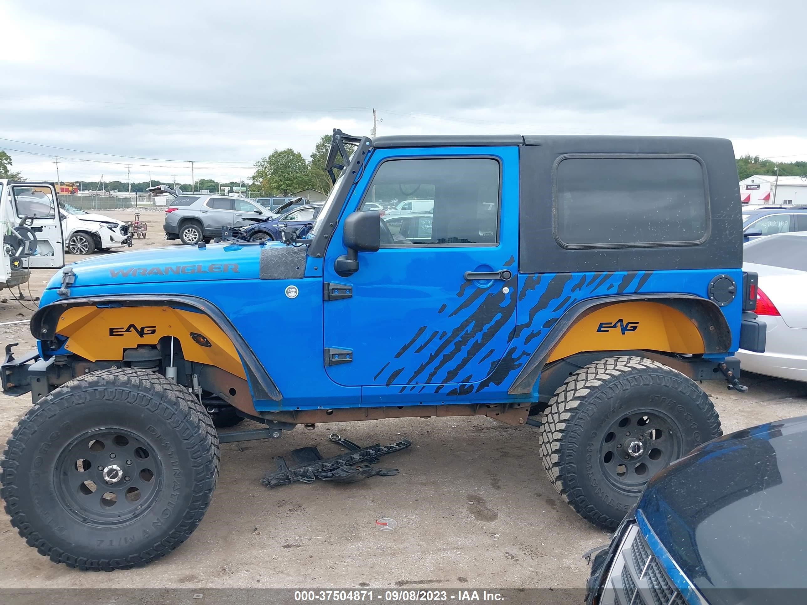 Photo 13 VIN: 1C4AJWAG9CL112234 - JEEP WRANGLER 