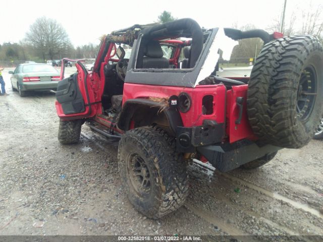 Photo 2 VIN: 1C4AJWAG9CL210504 - JEEP WRANGLER 