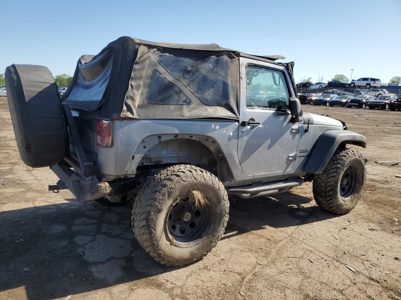 Photo 2 VIN: 1C4AJWAG9DL604263 - JEEP WRANGLER 