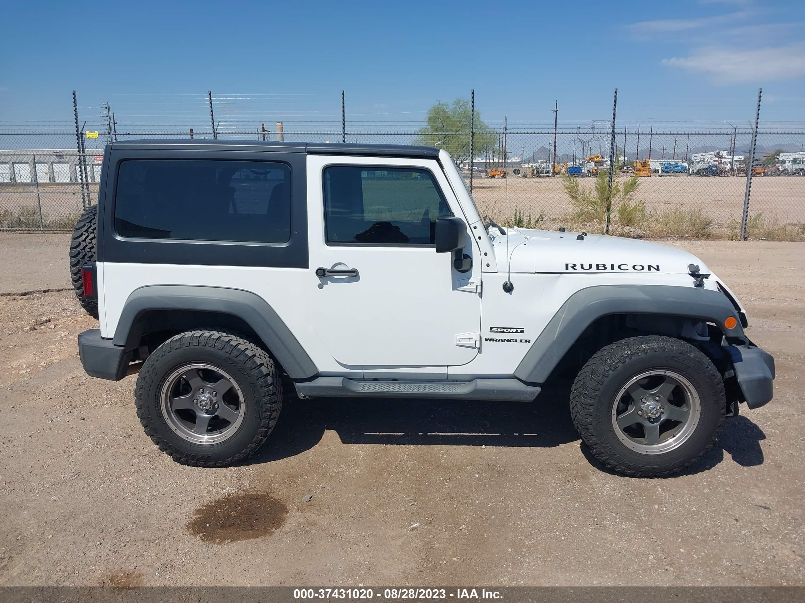 Photo 11 VIN: 1C4AJWAG9DL625338 - JEEP WRANGLER 