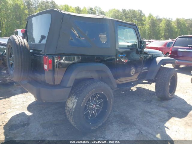 Photo 3 VIN: 1C4AJWAG9DL649459 - JEEP WRANGLER 