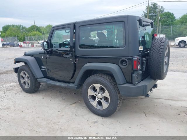 Photo 2 VIN: 1C4AJWAG9DL696913 - JEEP WRANGLER 