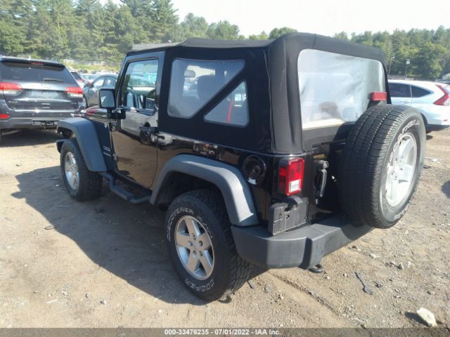 Photo 2 VIN: 1C4AJWAG9DL701592 - JEEP WRANGLER 