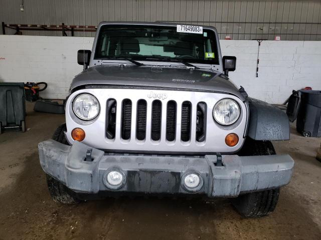 Photo 4 VIN: 1C4AJWAG9DL704377 - JEEP WRANGLER 