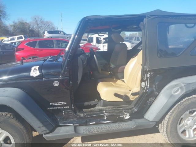 Photo 5 VIN: 1C4AJWAG9EL178379 - JEEP WRANGLER 