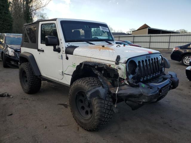 Photo 3 VIN: 1C4AJWAG9FL777087 - JEEP WRANGLER S 