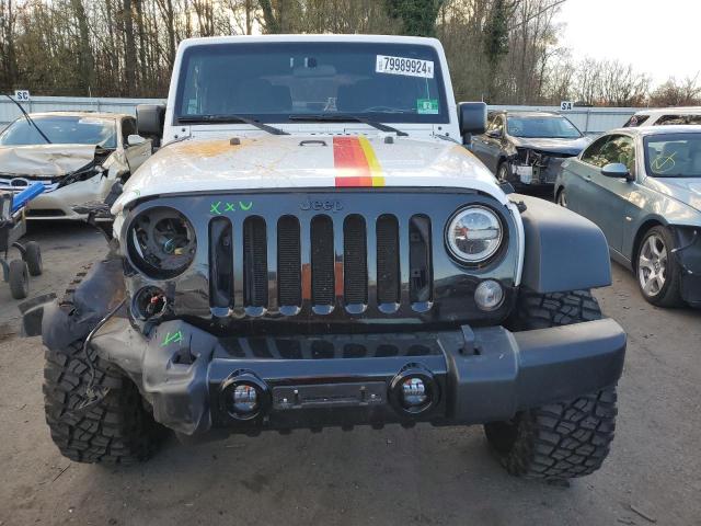 Photo 4 VIN: 1C4AJWAG9FL777087 - JEEP WRANGLER S 