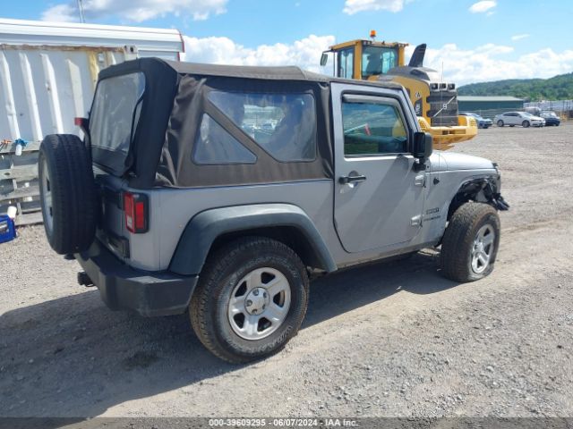 Photo 3 VIN: 1C4AJWAG9GL108416 - JEEP WRANGLER 