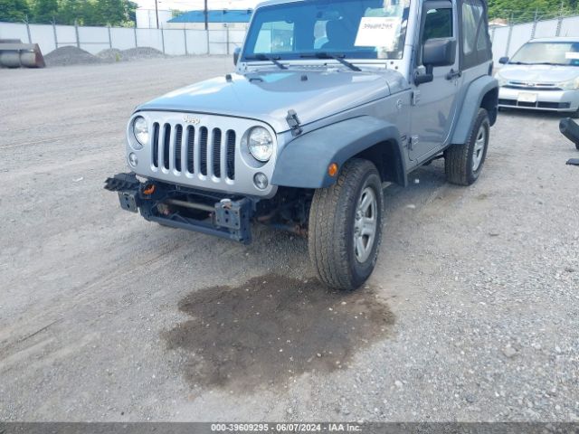 Photo 5 VIN: 1C4AJWAG9GL108416 - JEEP WRANGLER 