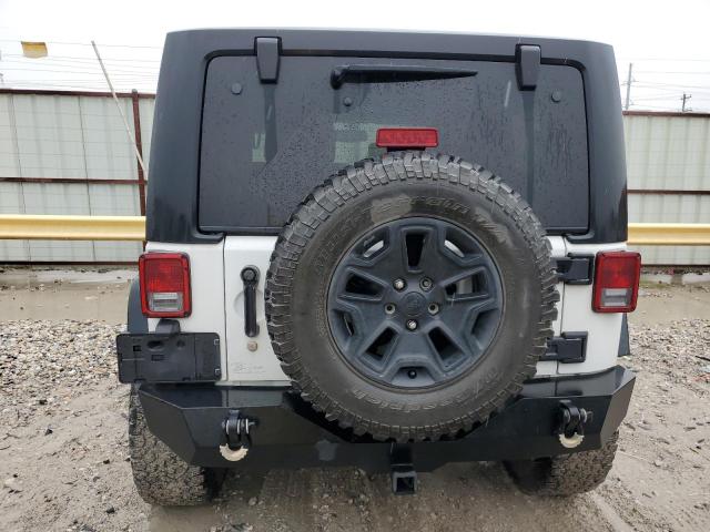 Photo 5 VIN: 1C4AJWAG9GL274919 - JEEP WRANGLER S 