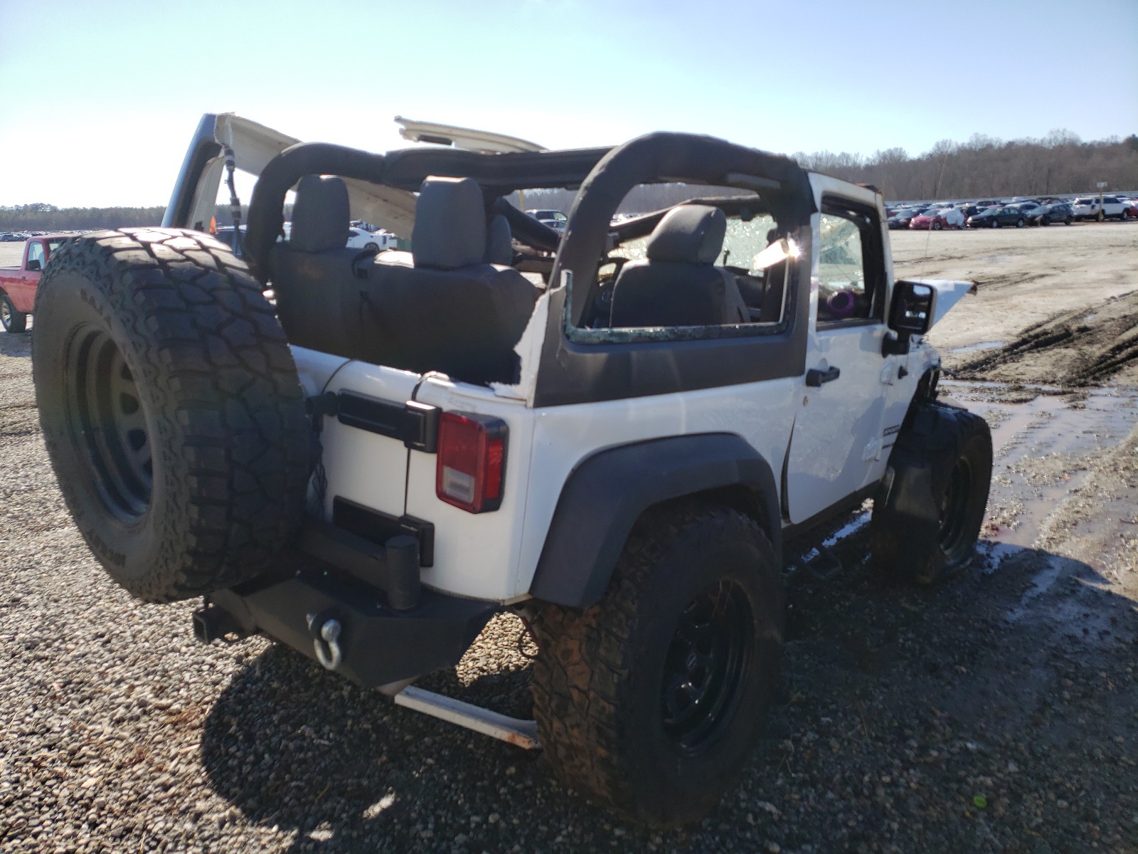 Photo 3 VIN: 1C4AJWAG9JL813417 - JEEP WRANGLER S 