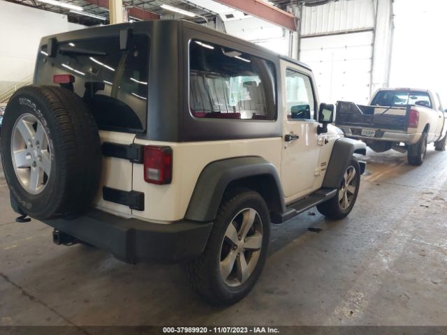 Photo 3 VIN: 1C4AJWAGXCL149213 - JEEP WRANGLER 