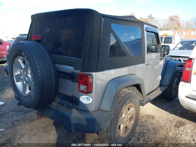 Photo 3 VIN: 1C4AJWAGXDL623615 - JEEP WRANGLER 