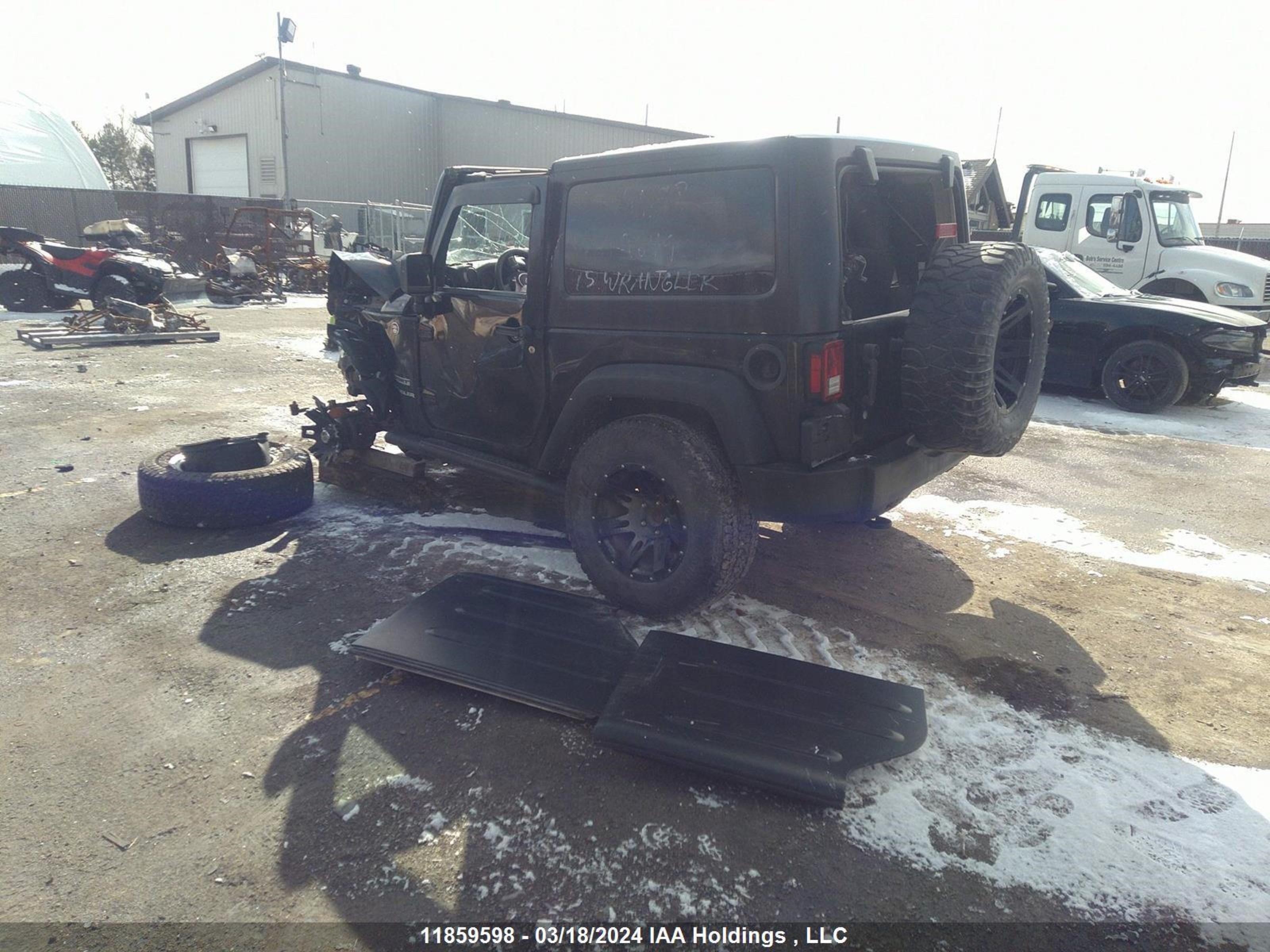 Photo 2 VIN: 1C4AJWAGXFL719649 - JEEP WRANGLER 