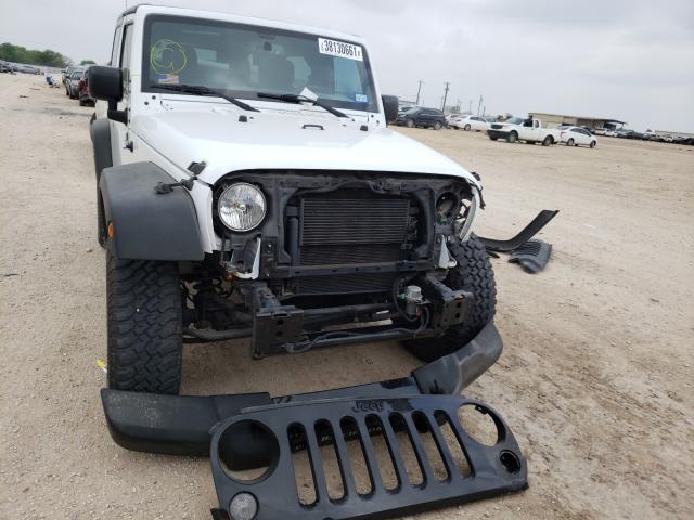 Photo 8 VIN: 1C4AJWAGXFL737746 - JEEP WRANGLER S 