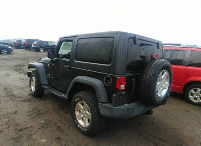 Photo 2 VIN: 1C4AJWAGXGL187174 - JEEP WRANGLER 