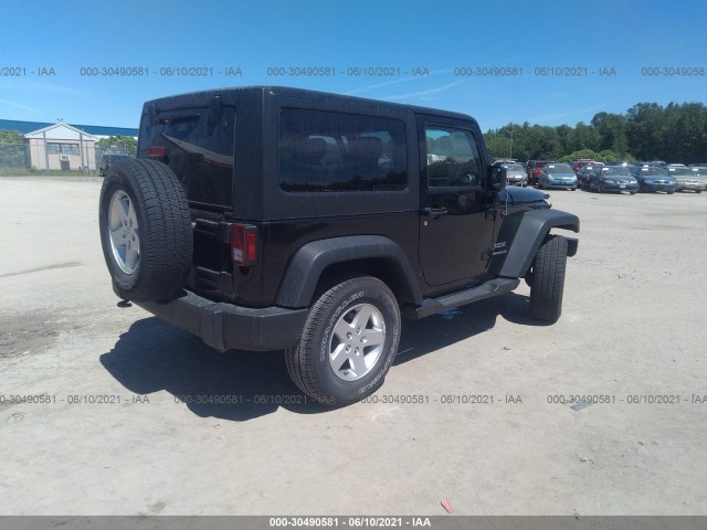 Photo 3 VIN: 1C4AJWAGXGL270183 - JEEP WRANGLER 