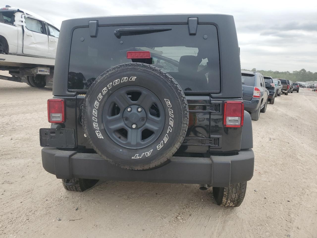 Photo 5 VIN: 1C4AJWAGXHL627072 - JEEP WRANGLER 