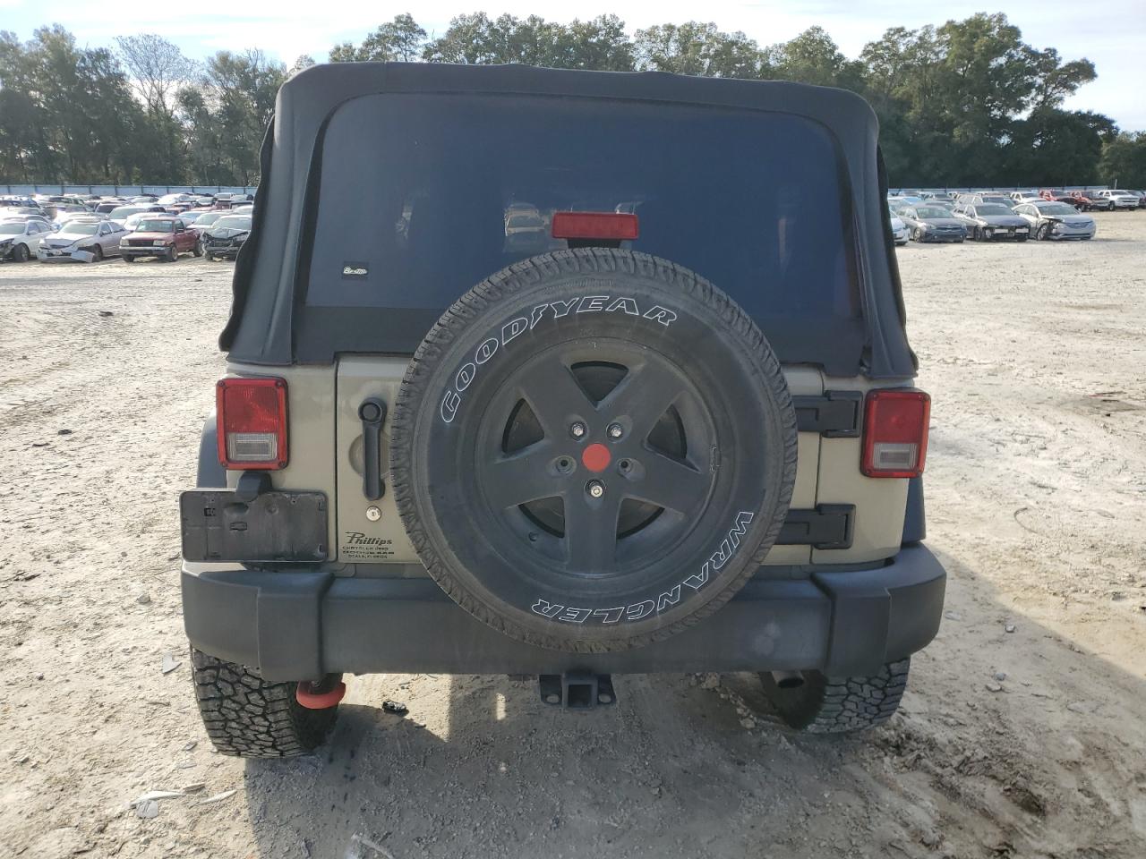 Photo 6 VIN: 1C4AJWAGXHL658063 - JEEP WRANGLER 