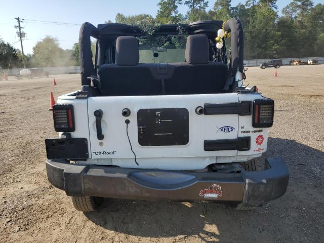 Photo 5 VIN: 1C4AJWAGXHL660086 - JEEP WRANGLER S 