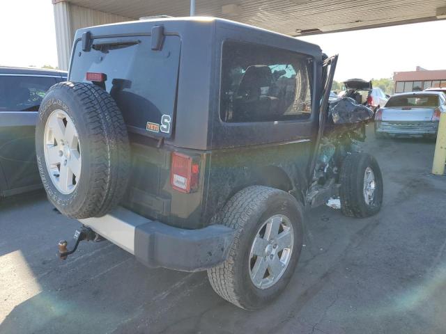 Photo 3 VIN: 1C4AJWBG0CL125937 - JEEP WRANGLER S 