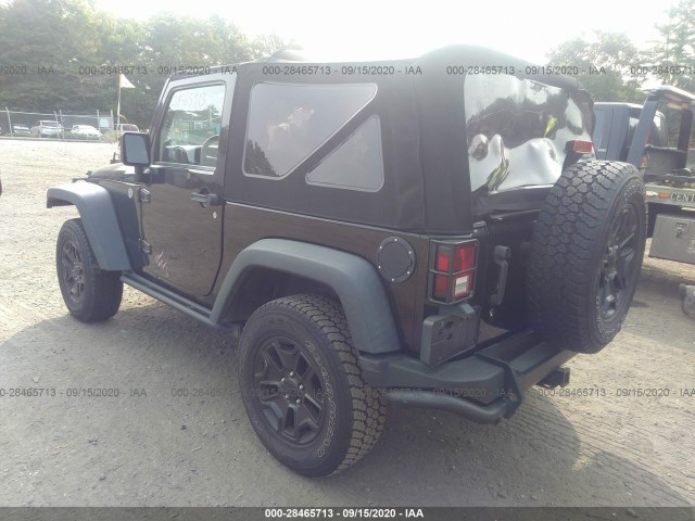 Photo 2 VIN: 1C4AJWBG0DL596200 - JEEP WRANGLER 