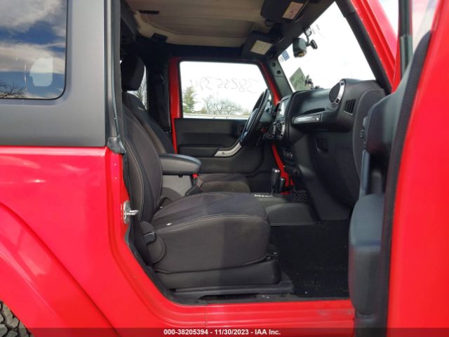 Photo 4 VIN: 1C4AJWBG0DL629423 - JEEP WRANGLER 