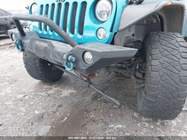 Photo 5 VIN: 1C4AJWBG0EL102211 - JEEP WRANGLER 