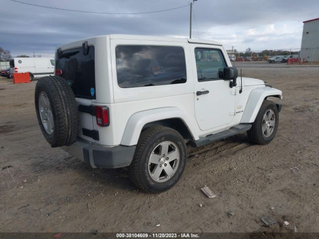 Photo 3 VIN: 1C4AJWBG1CL215419 - JEEP WRANGLER 