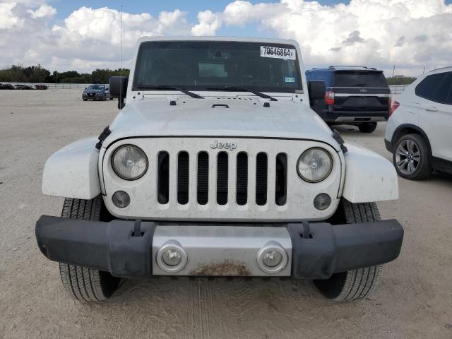 Photo 4 VIN: 1C4AJWBG2FL732376 - JEEP WRANGLER S 