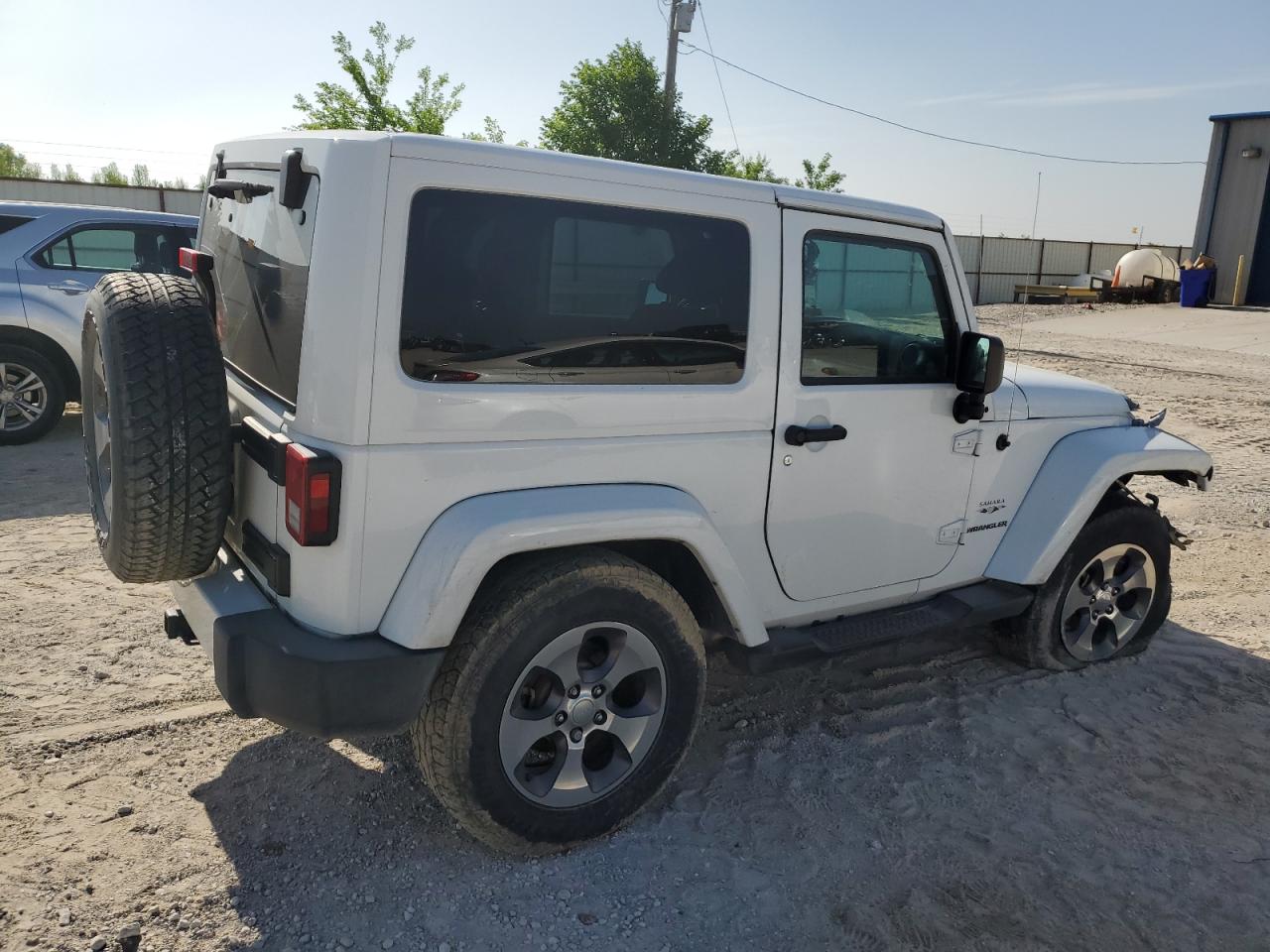 Photo 2 VIN: 1C4AJWBG2GL148979 - JEEP WRANGLER 