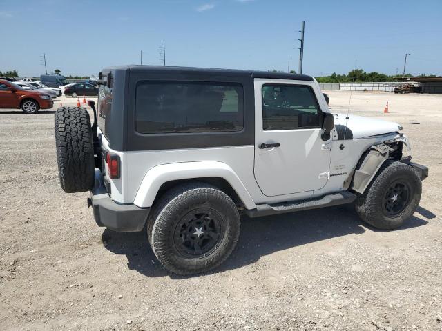 Photo 2 VIN: 1C4AJWBG3DL586003 - JEEP WRANGLER 