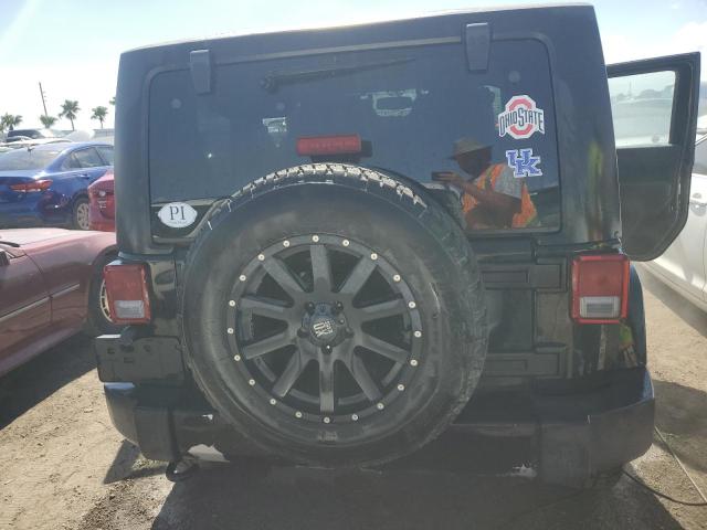 Photo 5 VIN: 1C4AJWBG3EL258582 - JEEP WRANGLER S 