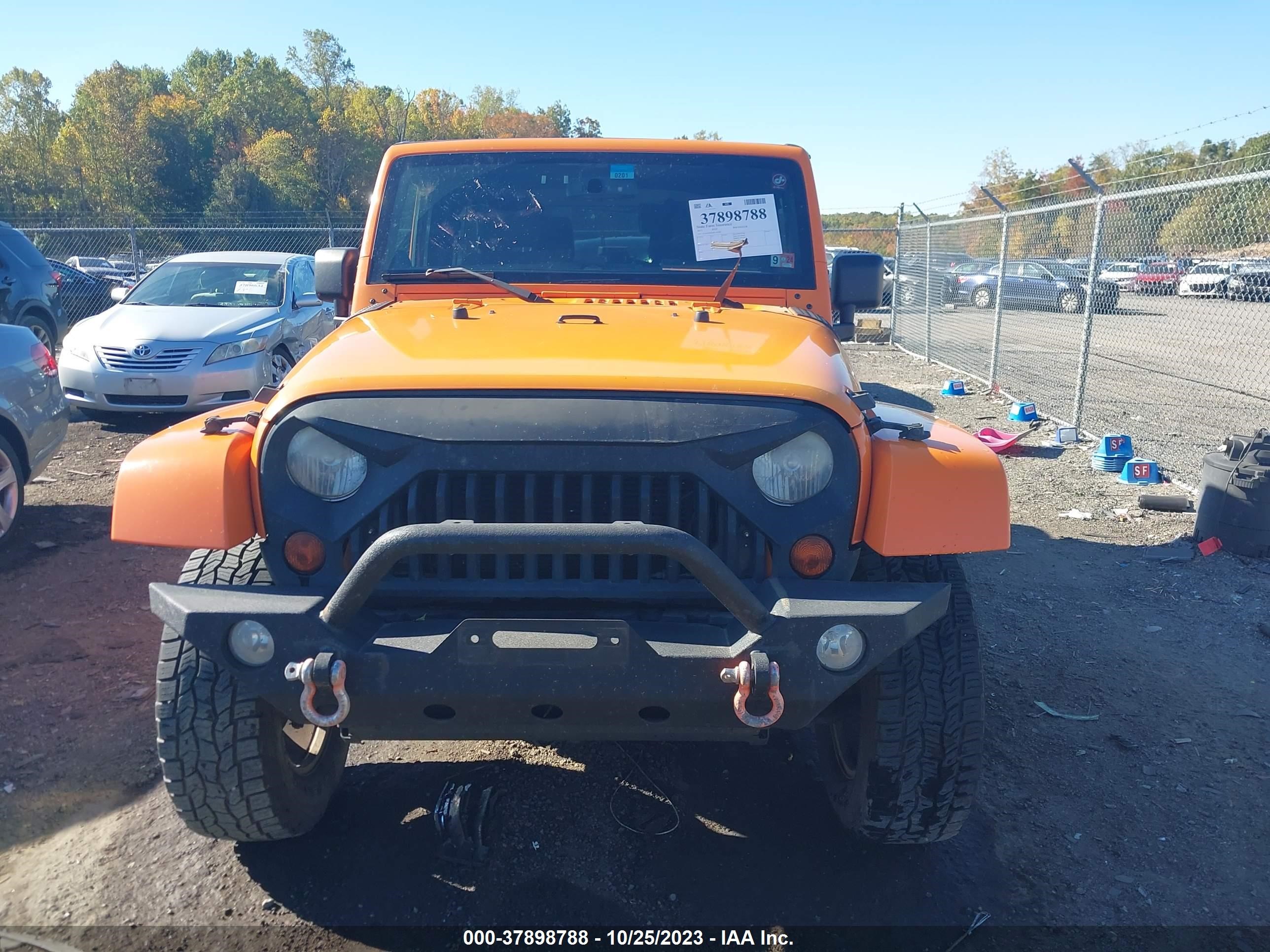 Photo 12 VIN: 1C4AJWBG4DL502092 - JEEP WRANGLER 