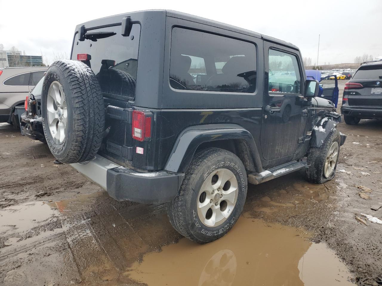 Photo 2 VIN: 1C4AJWBG4DL669231 - JEEP WRANGLER 