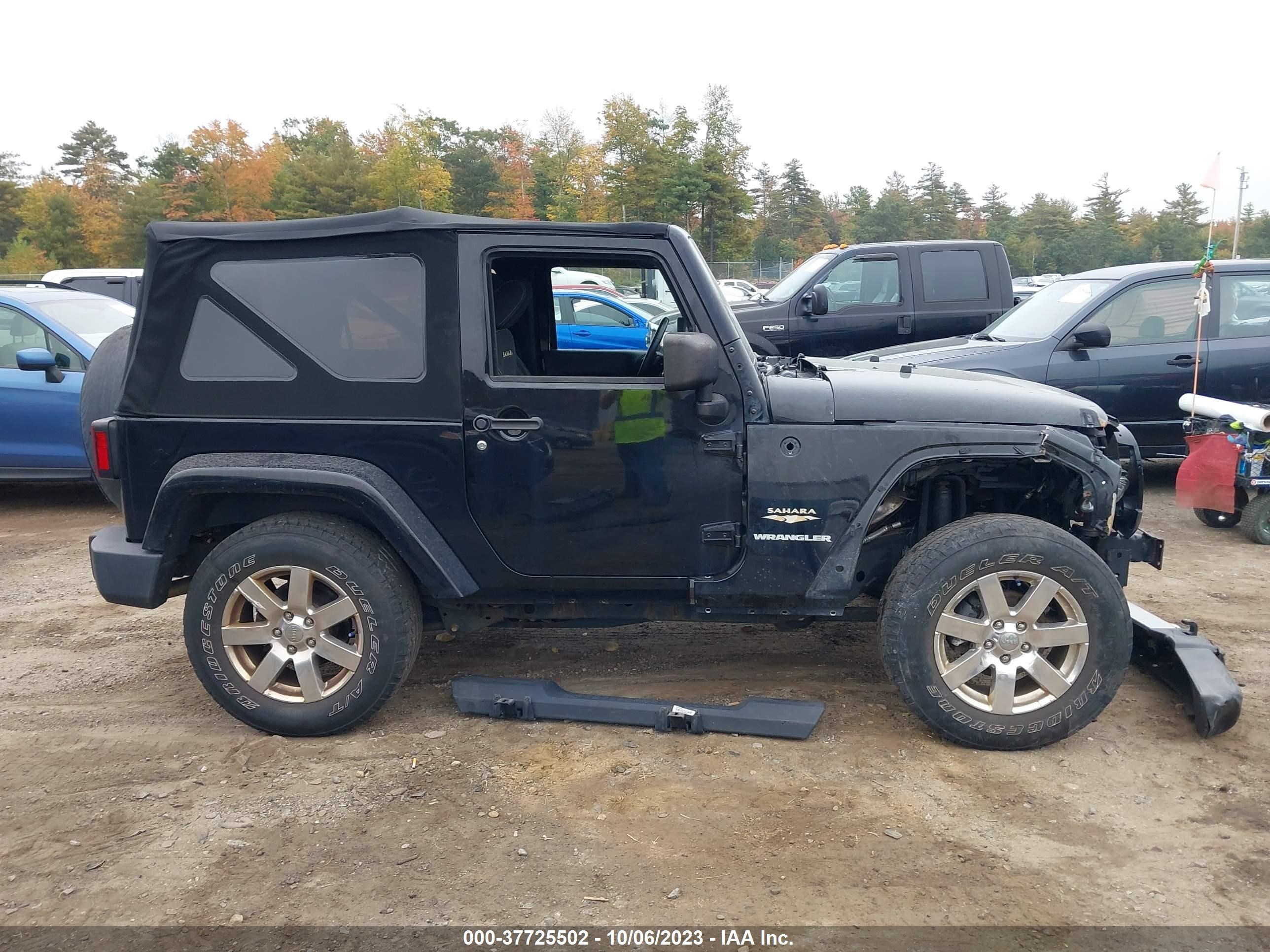 Photo 13 VIN: 1C4AJWBG4FL563171 - JEEP WRANGLER 