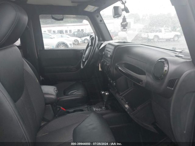 Photo 4 VIN: 1C4AJWBG6GL157913 - JEEP WRANGLER 