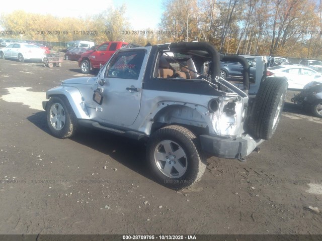 Photo 2 VIN: 1C4AJWBG7CL128690 - JEEP WRANGLER 