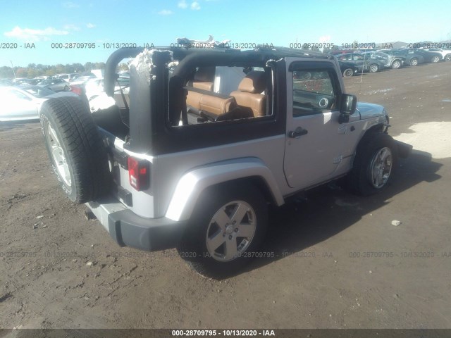 Photo 3 VIN: 1C4AJWBG7CL128690 - JEEP WRANGLER 