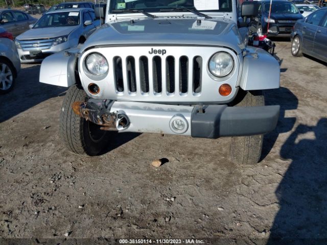 Photo 5 VIN: 1C4AJWBG7CL243242 - JEEP WRANGLER 