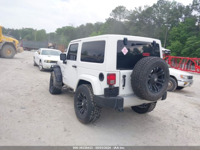 Photo 2 VIN: 1C4AJWBG7EL195731 - JEEP WRANGLER 