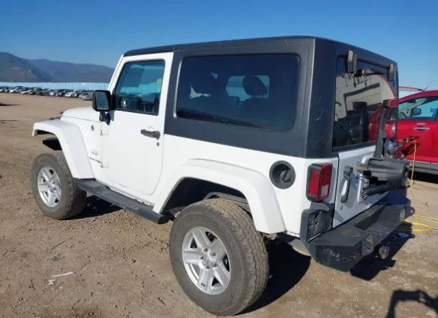 Photo 2 VIN: 1C4AJWBG9JL903763 - JEEP WRANGLER JK 