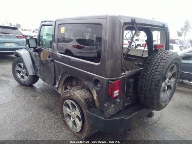 Photo 2 VIN: 1C4AJWBG9JL935466 - JEEP WRANGLER JK 