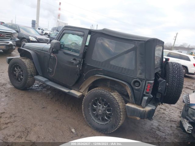 Photo 2 VIN: 1C4AJWBGXEL111109 - JEEP WRANGLER 