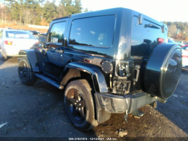 Photo 2 VIN: 1C4AJWBGXFL584929 - JEEP WRANGLER 