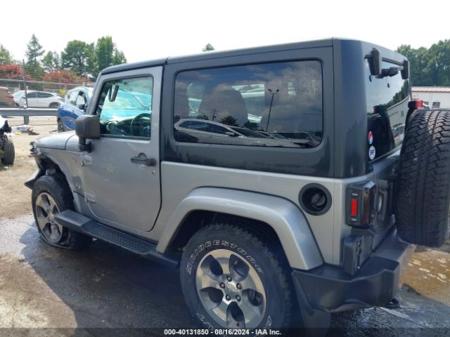 Photo 2 VIN: 1C4AJWBGXJL853875 - JEEP WRANGLER JK 