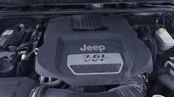 Photo 25 VIN: 1C4BJWAG6DL530322 - JEEP WRANGLER 