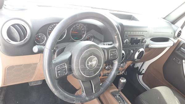 Photo 15 VIN: 1C4BJWBG3GL136568 - JEEP WRANGLER 