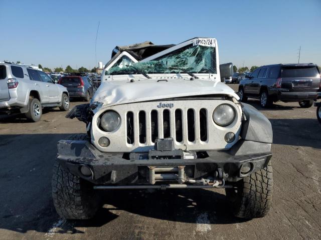 Photo 4 VIN: 1C4BJWCG0FL695931 - JEEP WRANGLER R 